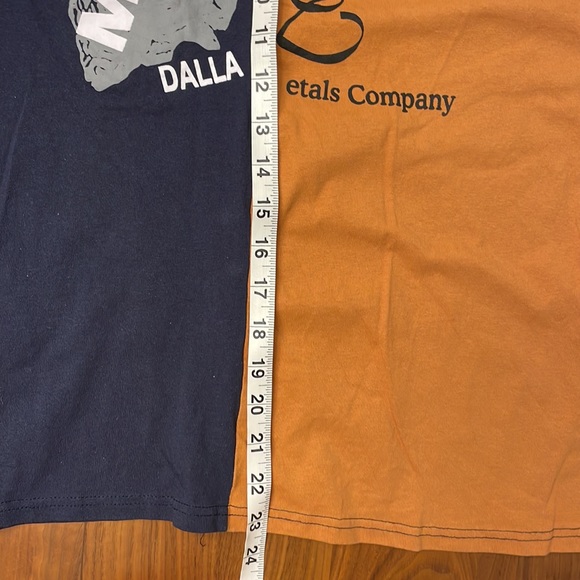 SHEIN Tee - Picture 3 of 5